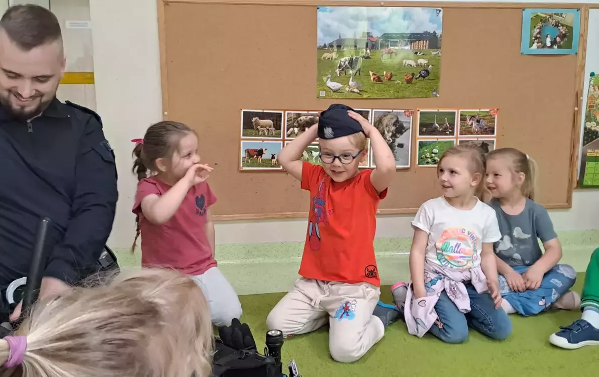 Zdjęcie do Żabki aktywnie spędzają czas