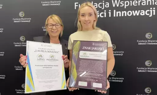 Zdjęcie do Przedszkole Kasztanowa Kraina z prestiżowym znakiem jakości i nagrodą specjalną!