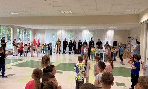 Zdjęcie do Nasi Bohaterowie w Kasztanowej Krainie